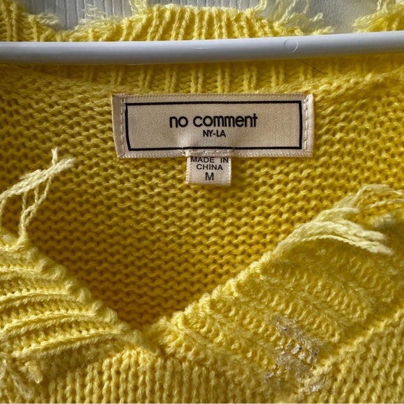 No Comment Yellow Daisy Distressed Knit Sweater | M | Y2K Grunge Floral Thrashed - Picture 4 of 7